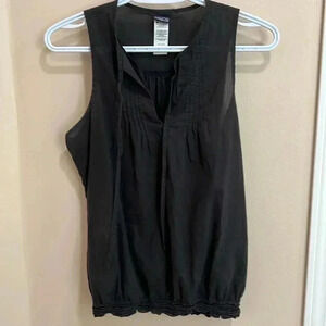 (11)Patagonia  sleeveless top​